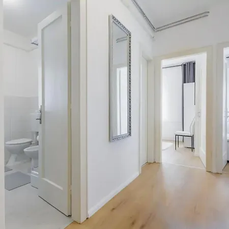 Luxusni, Prostorne V Centru Mesta Appartement Praag